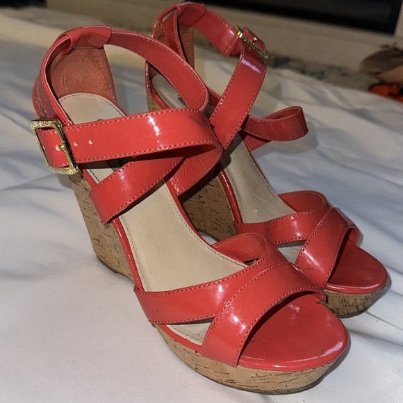 Steve Madden Coral Cork Wedges - Picture 2 of 4